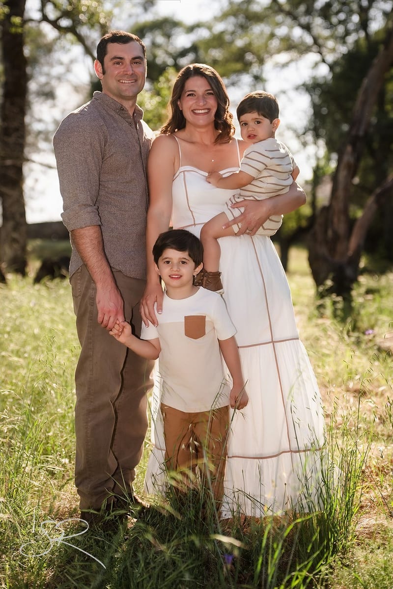 Yavari Family