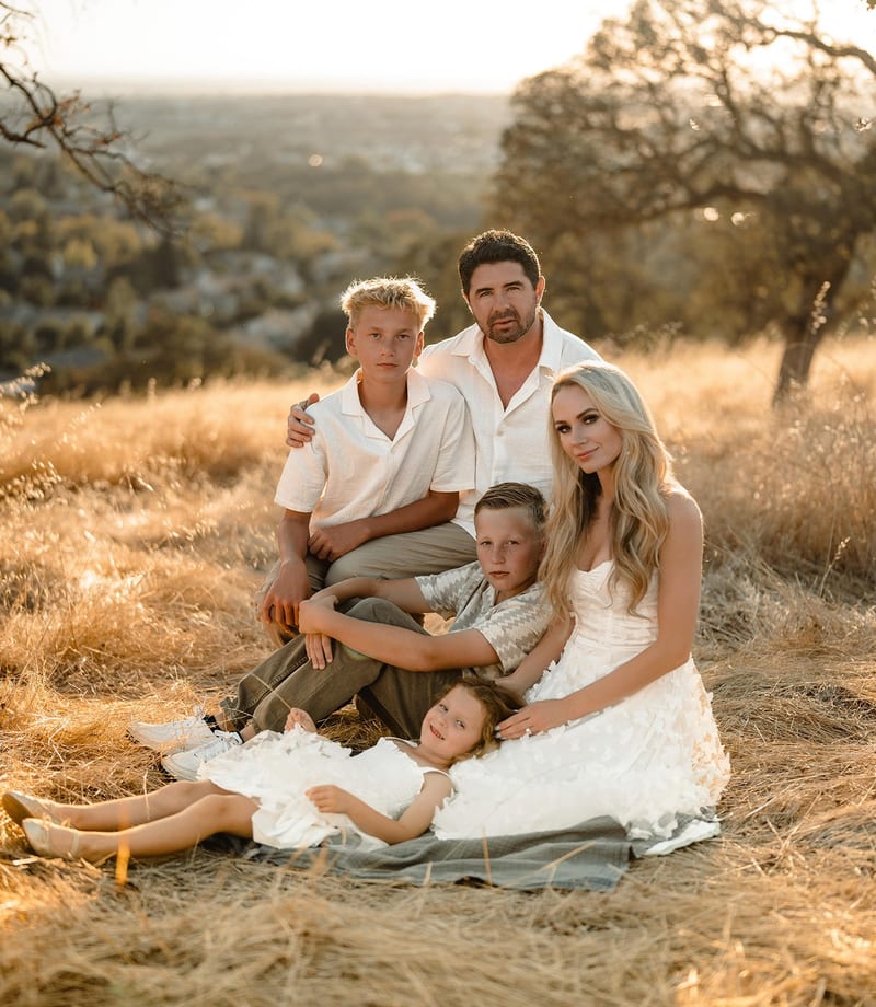 Candid family documentary session by Seth Rusackas